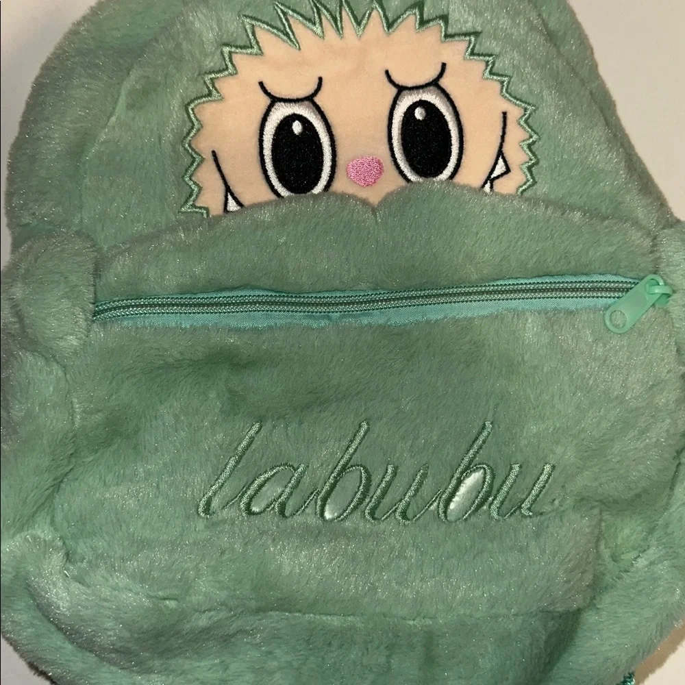Labubu Backpack - Picture 3 of 4
